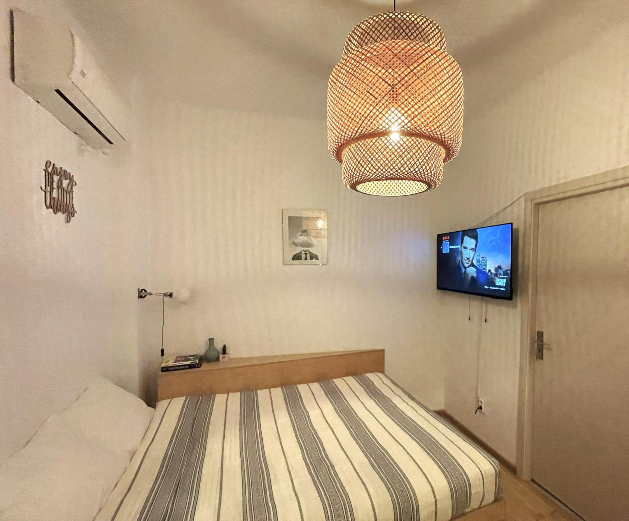 Rooftop Studio In The Heart Of Bucharest W Netflix Extérieur photo